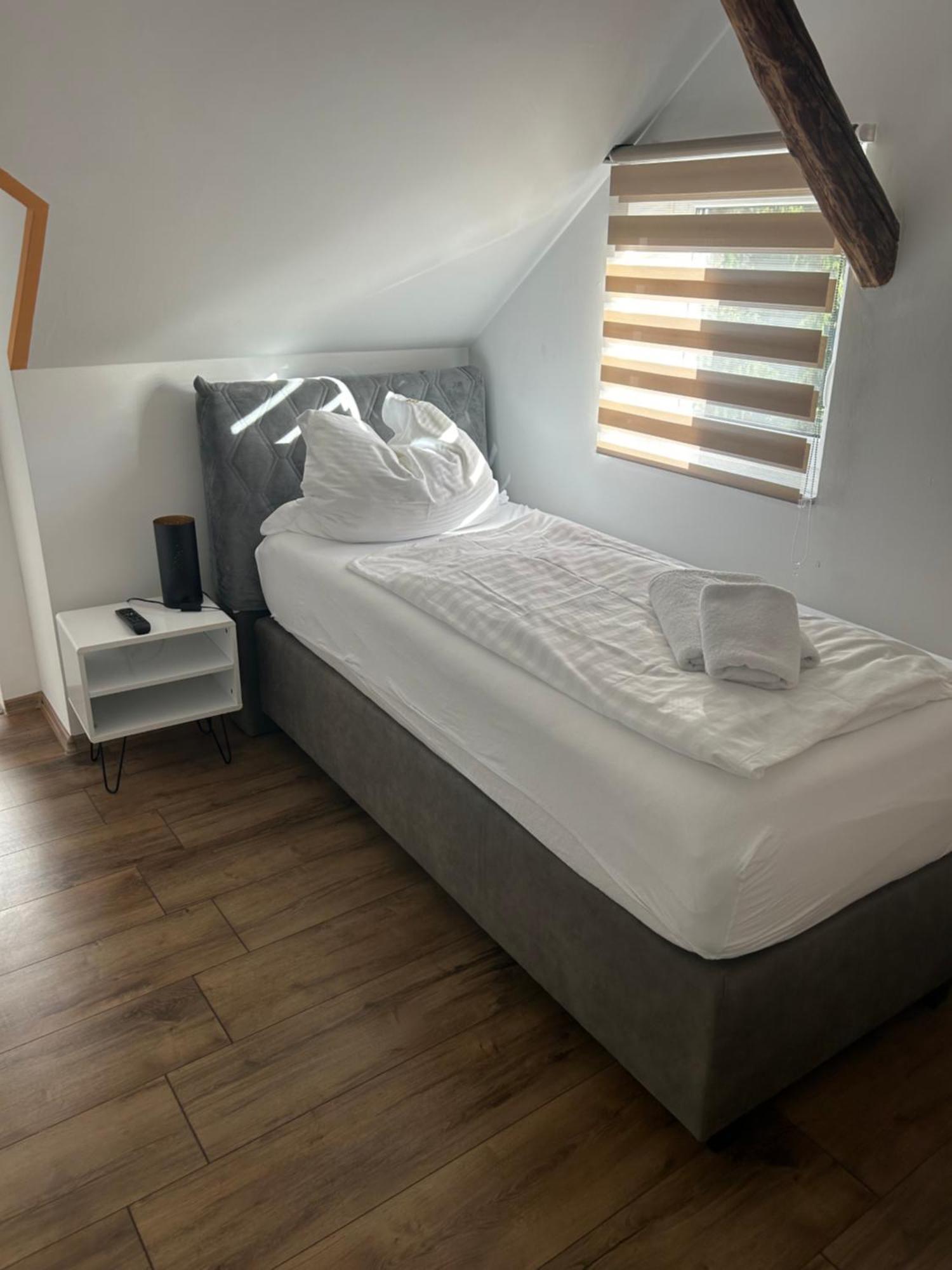 Hotel Gaststaette Puetz Siegen Esterno foto