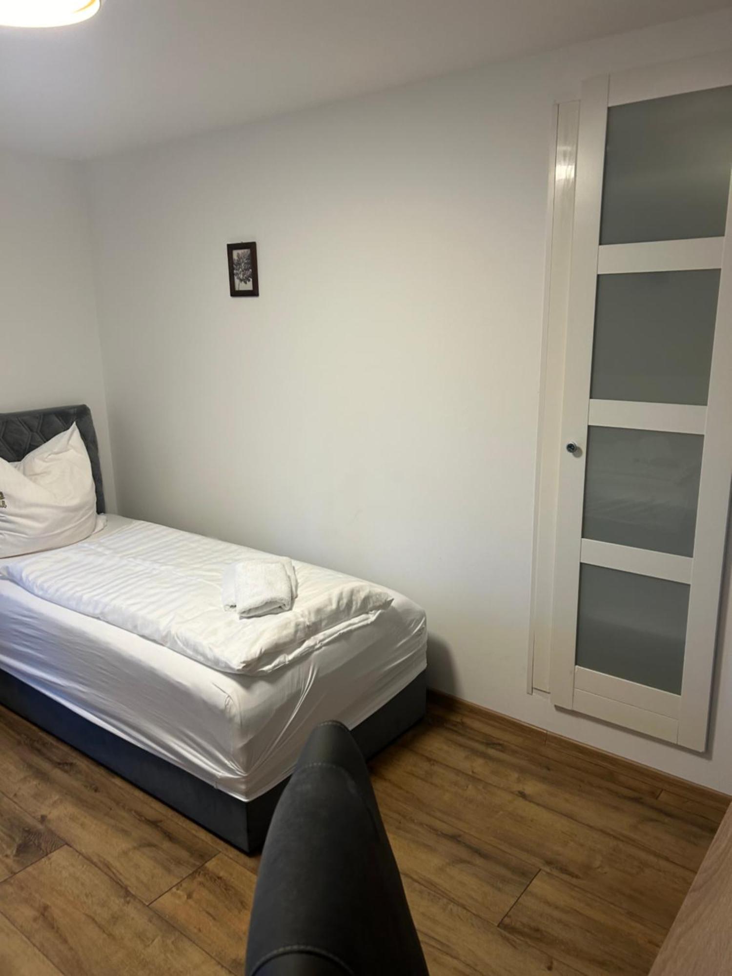 Hotel Gaststaette Puetz Siegen Esterno foto