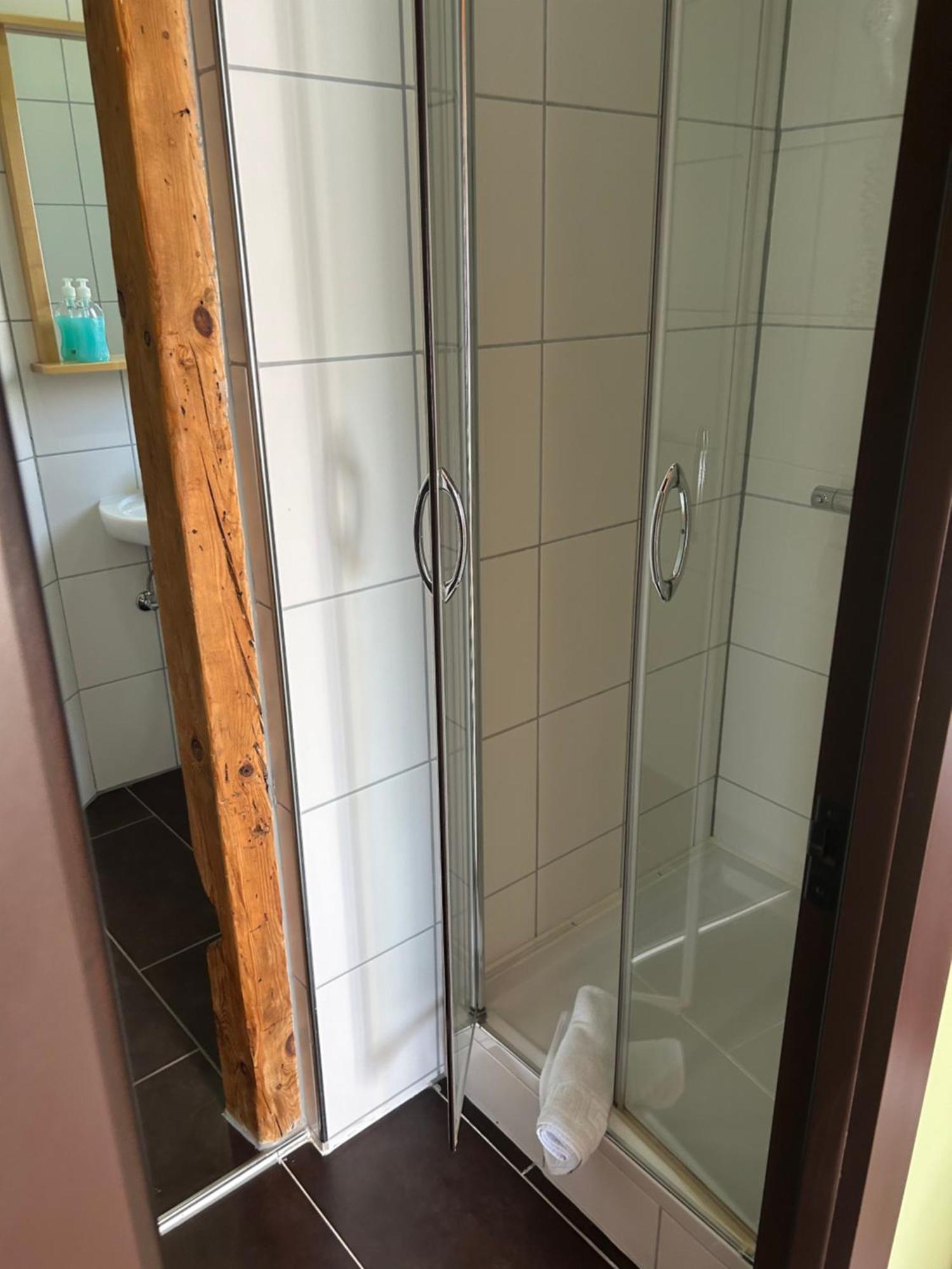 Hotel Gaststaette Puetz Siegen Esterno foto